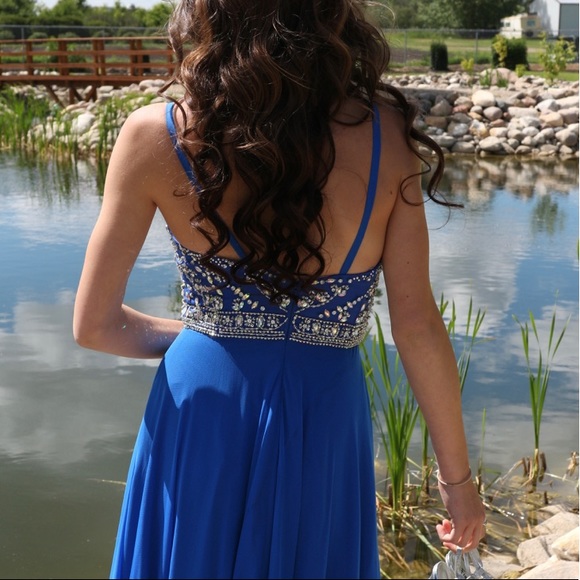 De’amore Boutique Tiffany Grad Dress (Originally Strapless) - Picture 1 of 8